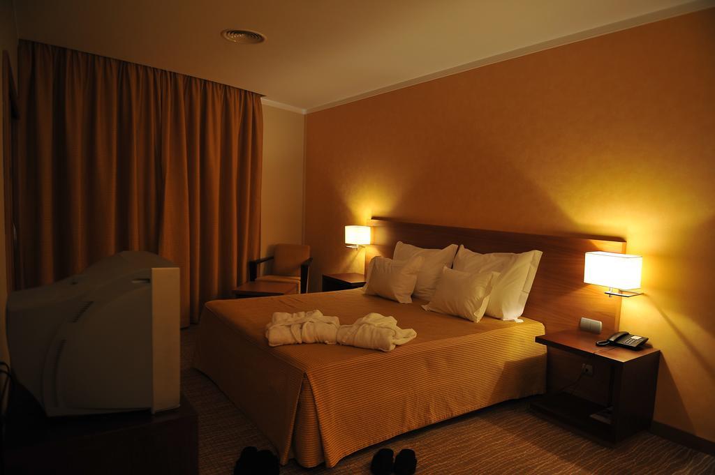 גוארדה Hotel Lusitania Congress & Spa חדר תמונה