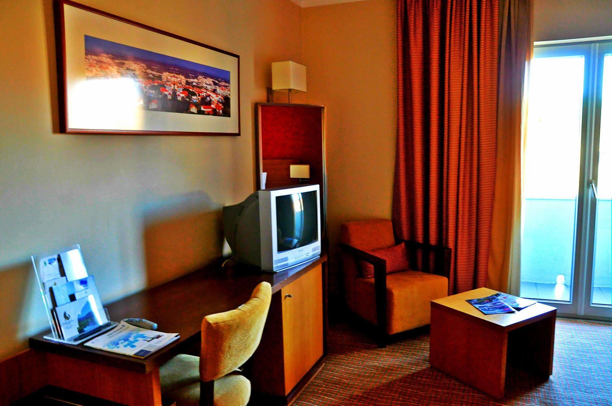 גוארדה Hotel Lusitania Congress & Spa מראה חיצוני תמונה
