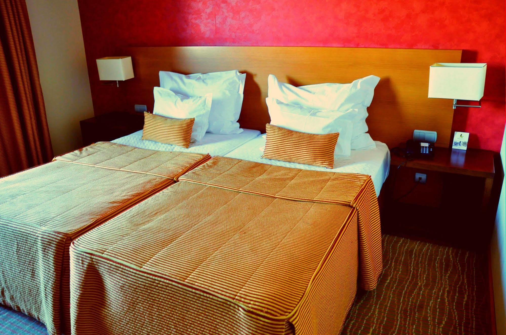 גוארדה Hotel Lusitania Congress & Spa מראה חיצוני תמונה